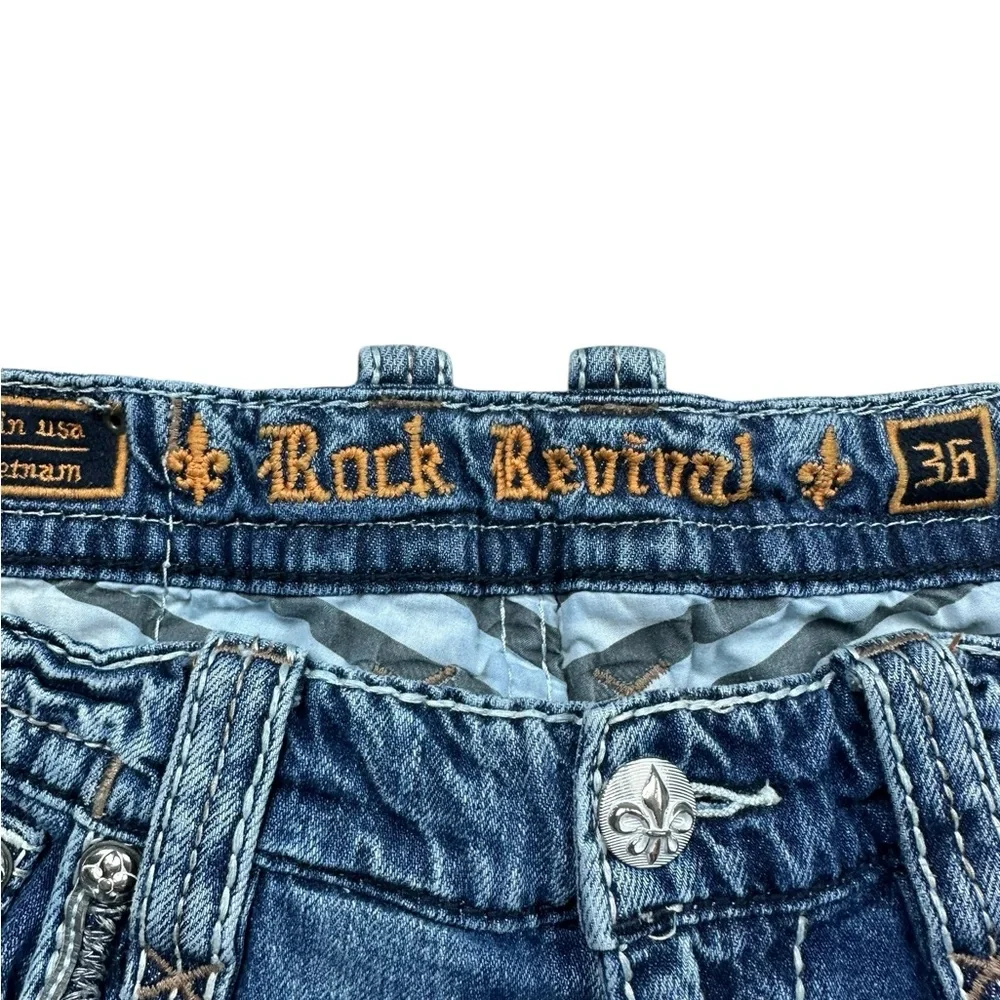 ROCK REVIVAL: Men’s Diji Straight Jeans -Size 36